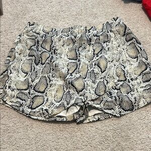 Women's Snake Print Skort